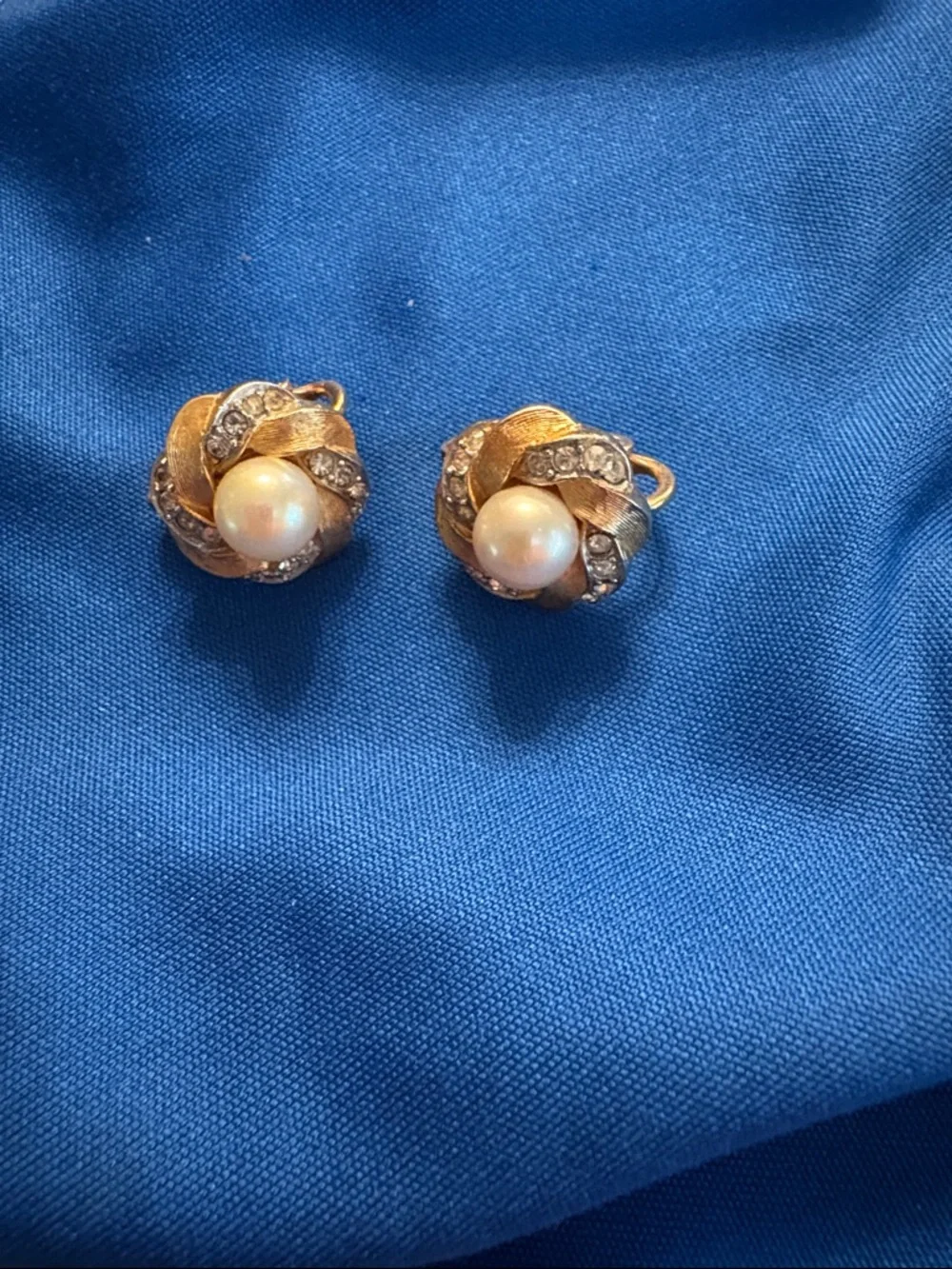 Gold-Tone Pearl and Crystal Knot Clip-On Earrings - Picture 1 of 6